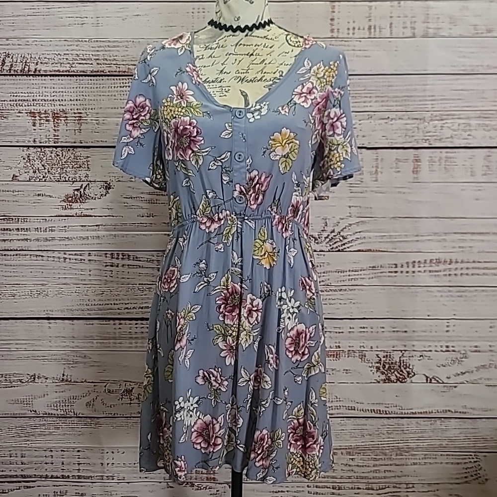 Live to be Spoiled cross back dress